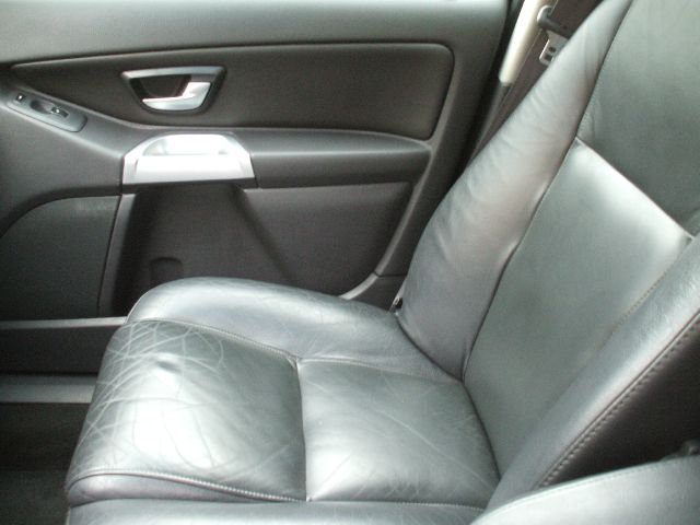 2004 Volvo XC90 Sport 4x4 SUV