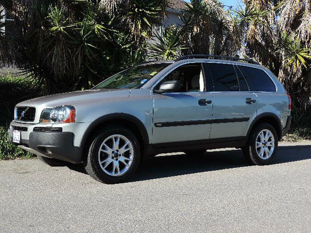 2004 Volvo XC90 3.0si Navigation Pano Htd Sts