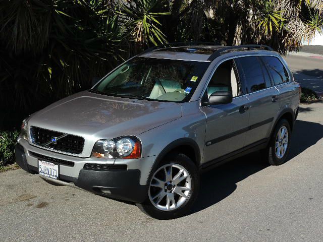 2004 Volvo XC90 3.0si Navigation Pano Htd Sts