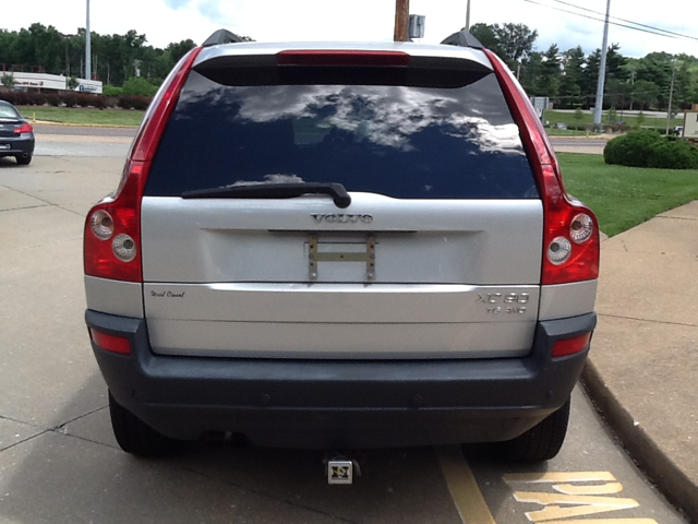 2004 Volvo XC90 3.0si Navigation Pano Htd Sts