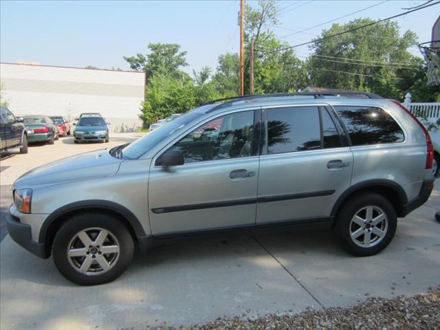 2004 Volvo XC90 SD SE 4DR FWD