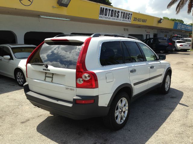 2004 Volvo XC90 4WD 4dr Sport