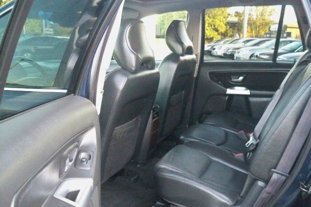 2004 Volvo XC90 Sport 4x4 SUV