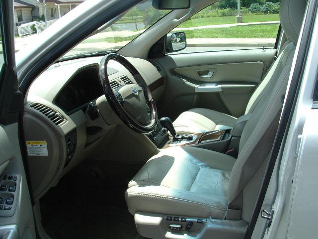 2004 Volvo XC90 Sport 4x4 SUV