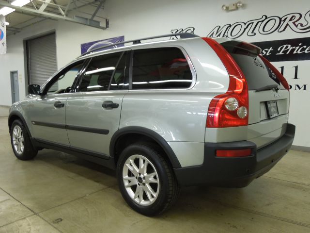 2004 Volvo XC90 3.0si Navigation Pano Htd Sts