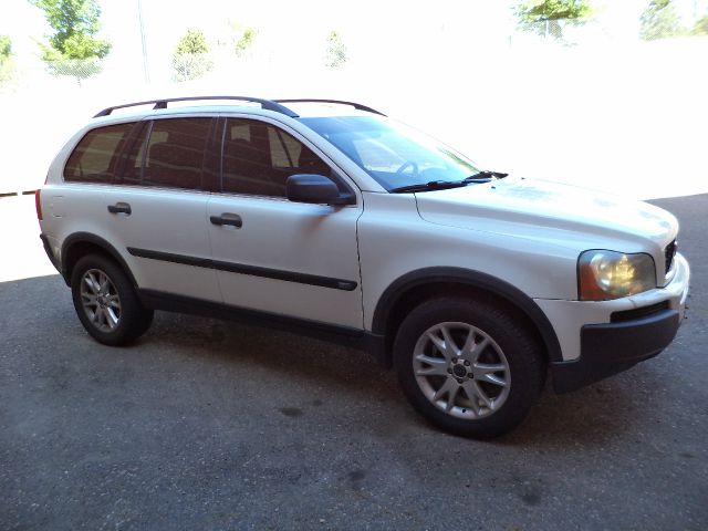 2004 Volvo XC90 Sport 4x4 SUV