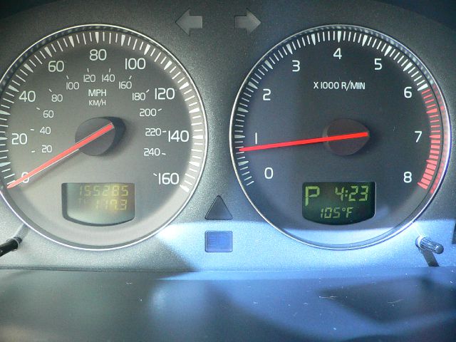 2004 Volvo XC90 4WD 4dr Sport