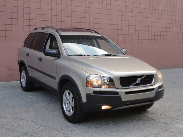 2004 Volvo XC90 Reg Cab LWB
