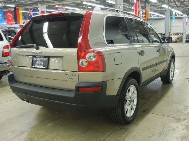 2004 Volvo XC90 3.0si Navigation Pano Htd Sts