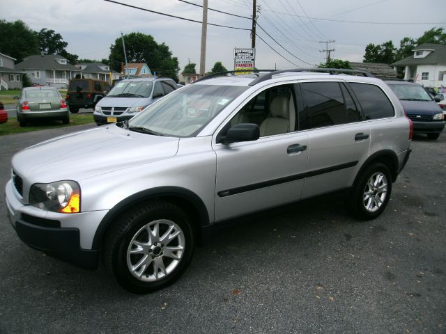 2004 Volvo XC90 3.0si Navigation Pano Htd Sts
