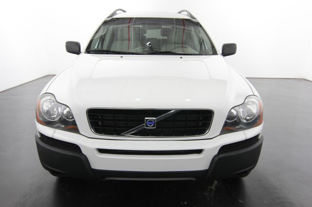 2004 Volvo XC90 Sport 4x4 SUV