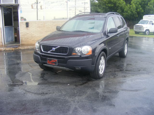 2004 Volvo XC90 Sport 4x4 SUV