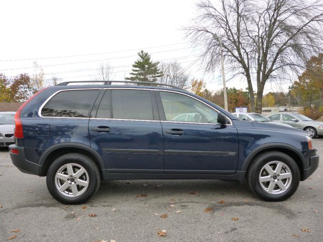 2004 Volvo XC90 Sport 4x4 SUV