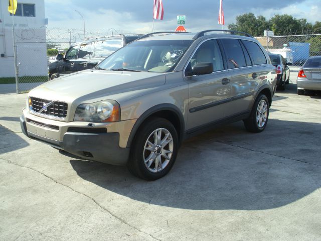 2004 Volvo XC90 3.0si Navigation Pano Htd Sts