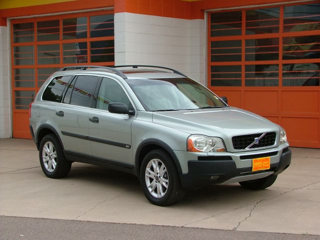 2004 Volvo XC90 3.0si Navigation Pano Htd Sts