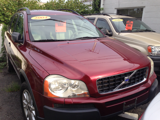 2004 Volvo XC90 Premier AWD DVD