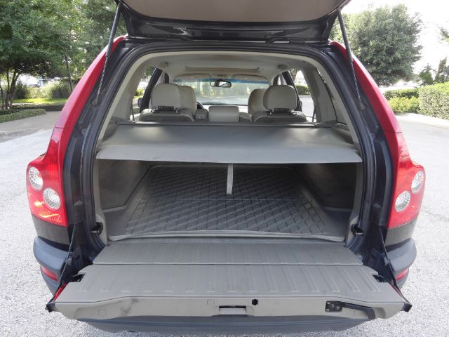 2004 Volvo XC90 4WD 4dr Sport