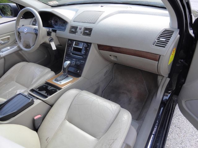 2004 Volvo XC90 4WD 4dr Sport