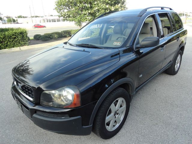 2004 Volvo XC90 4WD 4dr Sport