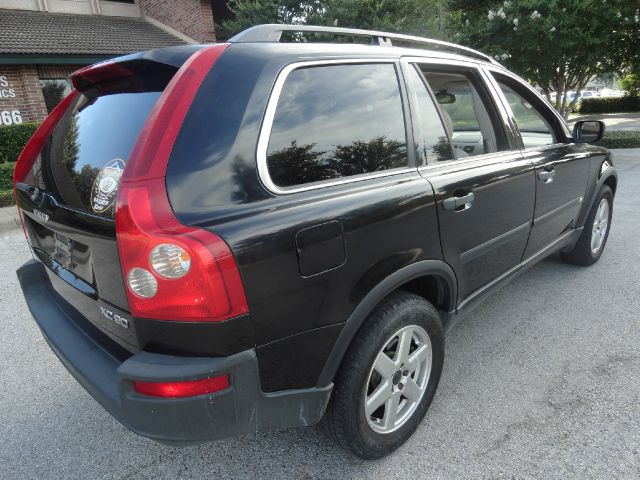 2004 Volvo XC90 4WD 4dr Sport