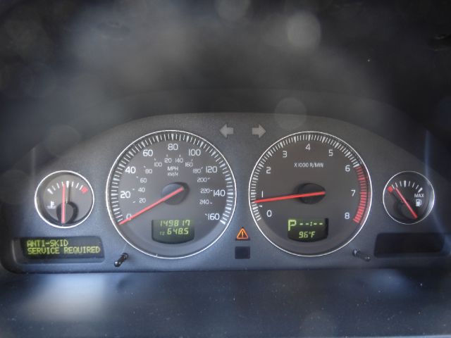 2004 Volvo XC90 4WD 4dr Sport