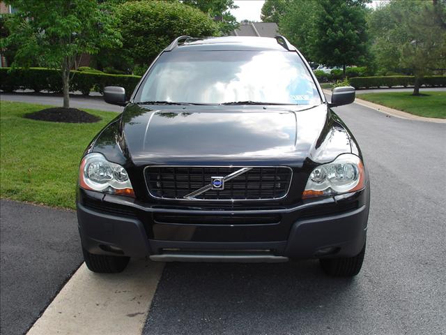 2004 Volvo XC90 3.0si Navigation Pano Htd Sts