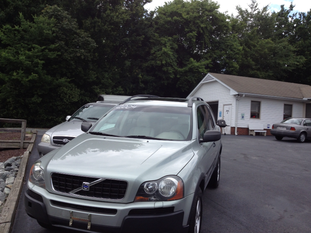 2004 Volvo XC90 4WD 4dr Sport