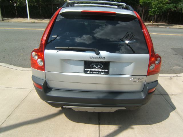 2004 Volvo XC90 3.0si Navigation Pano Htd Sts