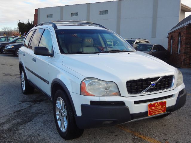 2004 Volvo XC90 3.0si Navigation Pano Htd Sts