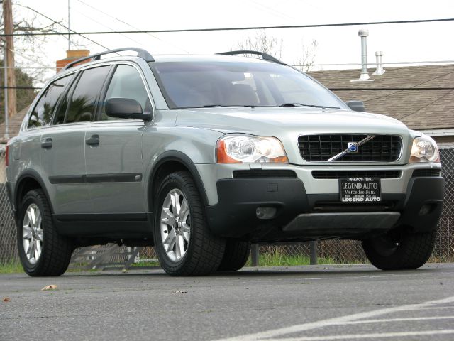 2004 Volvo XC90 3.0si Navigation Pano Htd Sts