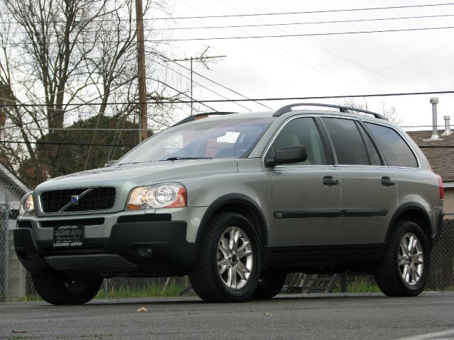 2004 Volvo XC90 3.0si Navigation Pano Htd Sts
