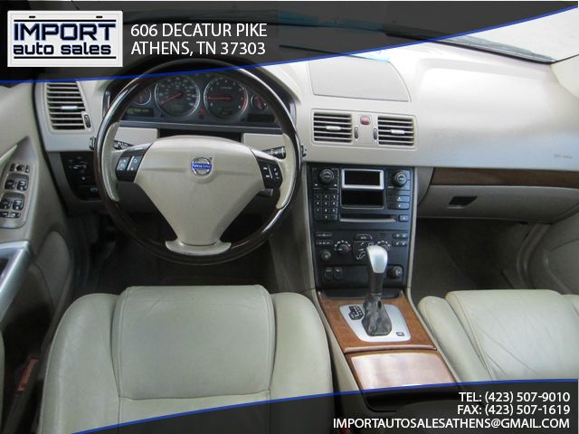 2004 Volvo XC90 3.0si Navigation Pano Htd Sts