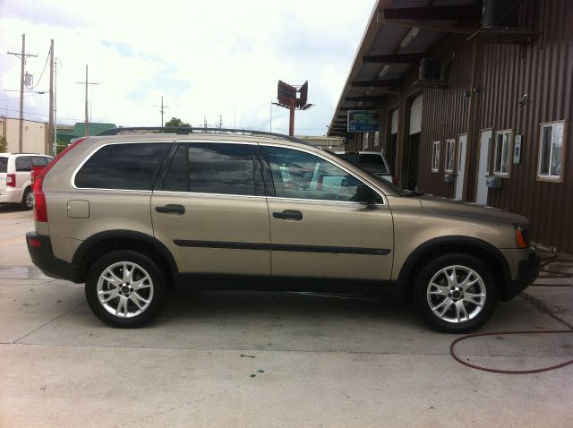 2004 Volvo XC90 4WD 4dr Sport