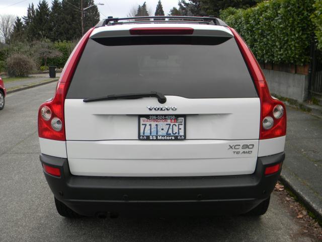 2004 Volvo XC90 Unknown