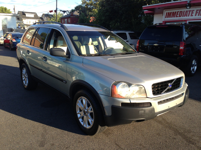2004 Volvo XC90 3.0si Navigation Pano Htd Sts