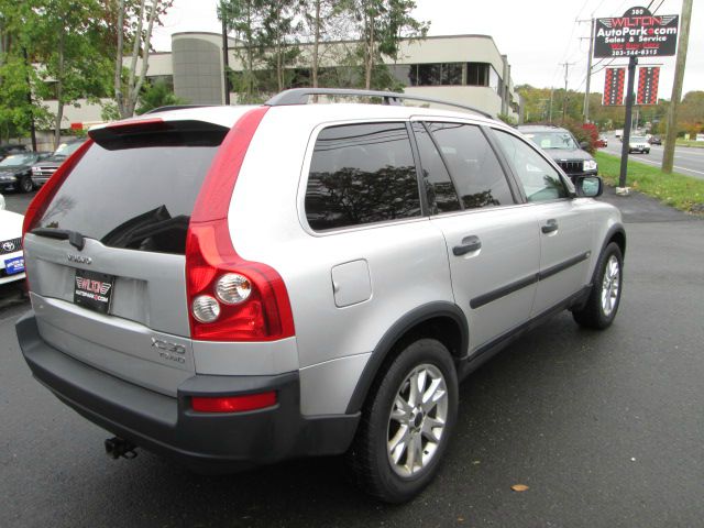 2004 Volvo XC90 3.0si Navigation Pano Htd Sts