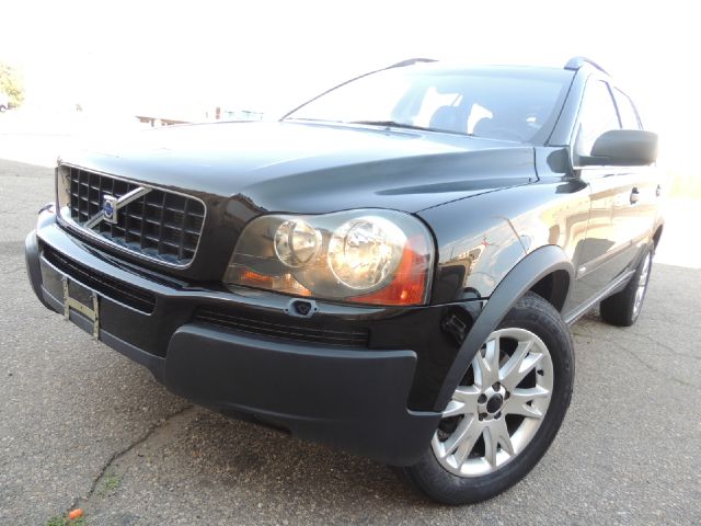 2004 Volvo XC90 3.0si Navigation Pano Htd Sts