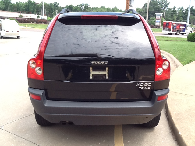 2004 Volvo XC90 3.0si Navigation Pano Htd Sts