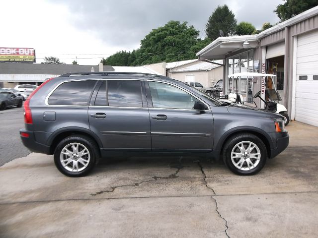 2005 Volvo XC90 SE-R