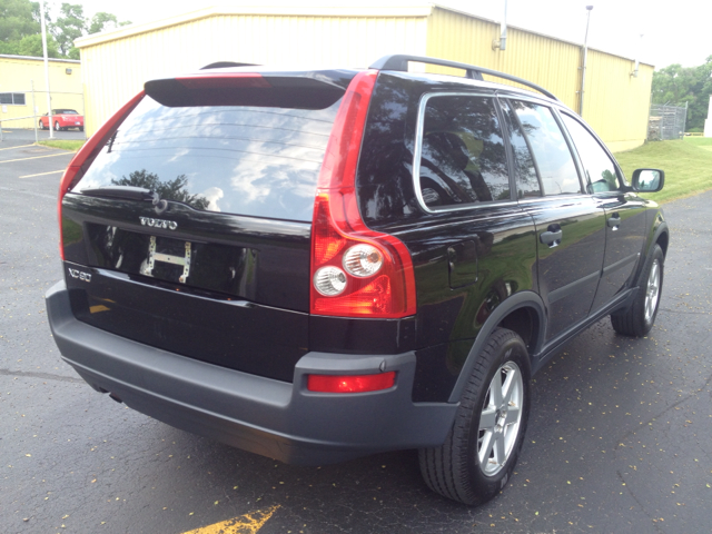 2005 Volvo XC90 4WD 4dr Sport