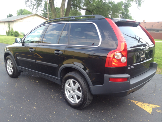 2005 Volvo XC90 4WD 4dr Sport