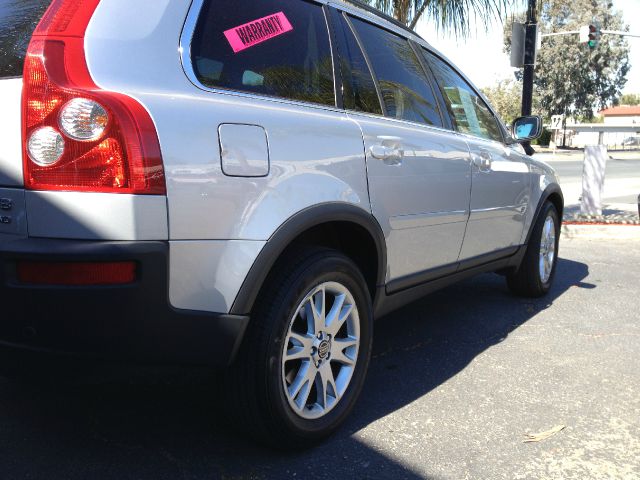 2005 Volvo XC90 SE-R