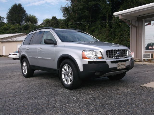 2005 Volvo XC90 SE-R