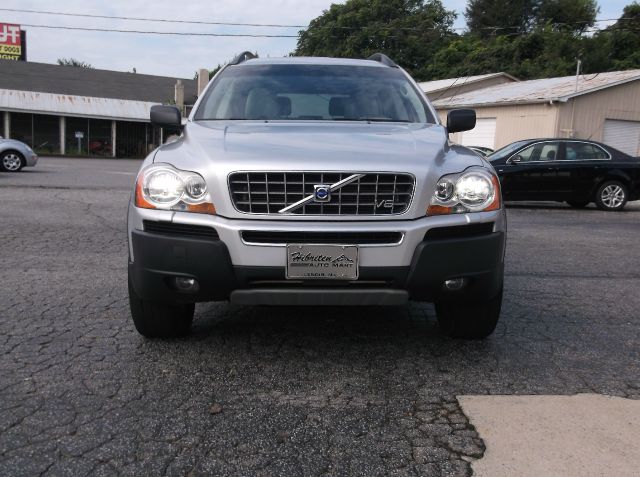 2005 Volvo XC90 SE-R