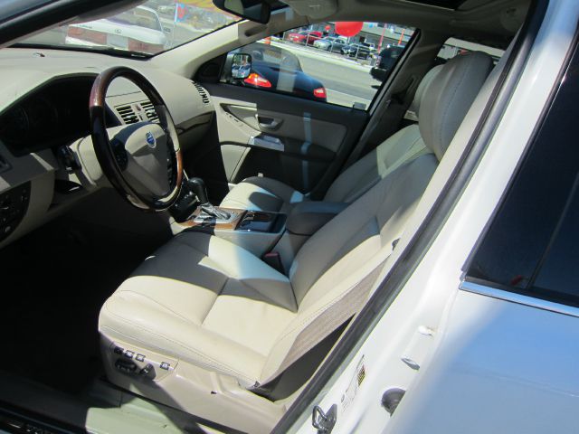2005 Volvo XC90 3.0si Navigation Pano Htd Sts