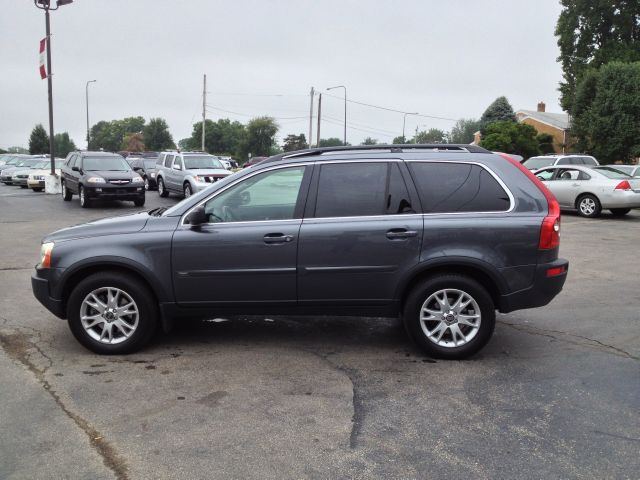 2005 Volvo XC90 SE-R