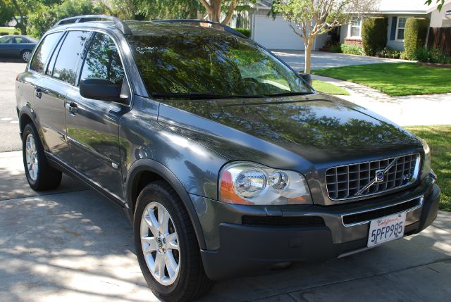 2005 Volvo XC90 SE-R