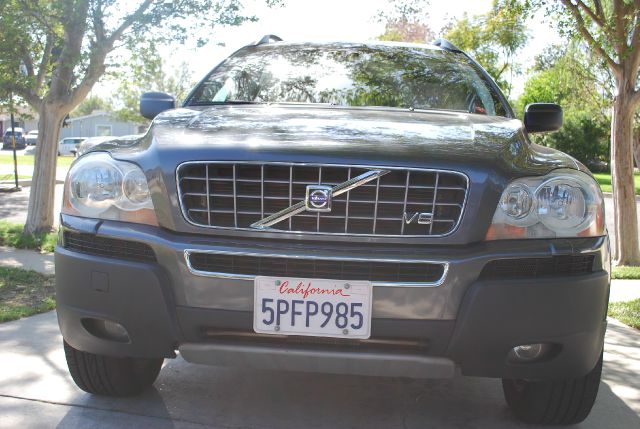 2005 Volvo XC90 SE-R