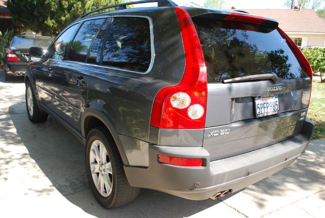 2005 Volvo XC90 SE-R