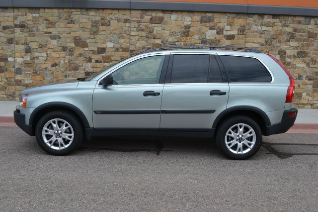 2005 Volvo XC90 3.0si Navigation Pano Htd Sts